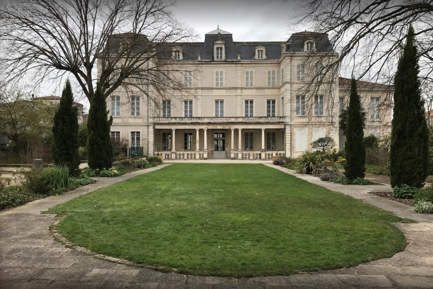 Jardin Musée Art Maison d'Hôtes La Rochelle